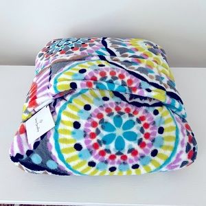 NWT Vera Bradley Fleece travel blanket
